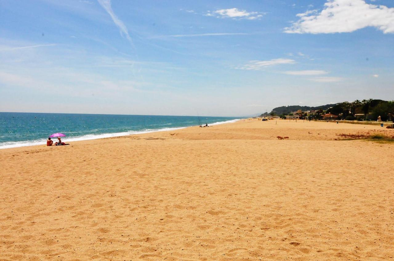 Homeholidaysrentals Lorraine Malgrat de Mar Εξωτερικό φωτογραφία