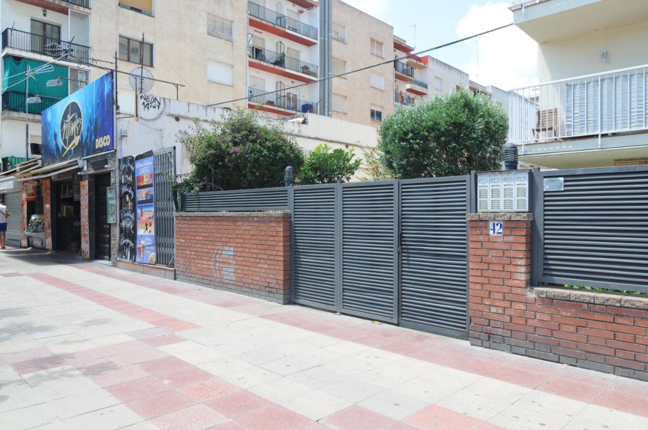 Homeholidaysrentals Lorraine Malgrat de Mar Εξωτερικό φωτογραφία