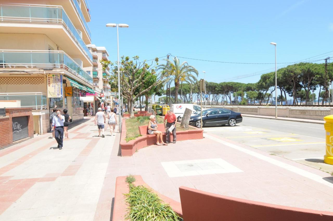 Homeholidaysrentals Lorraine Malgrat de Mar Εξωτερικό φωτογραφία